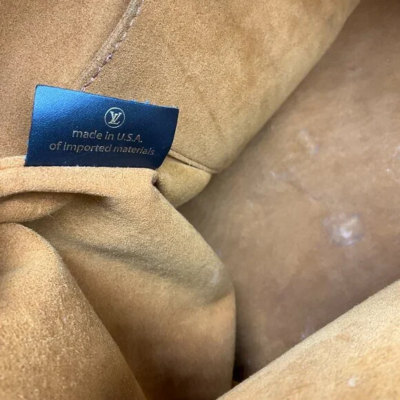 Louis Vuitton Black Monogram Empreinte Leather OnTheGo Handbag - Picture 12 of 15